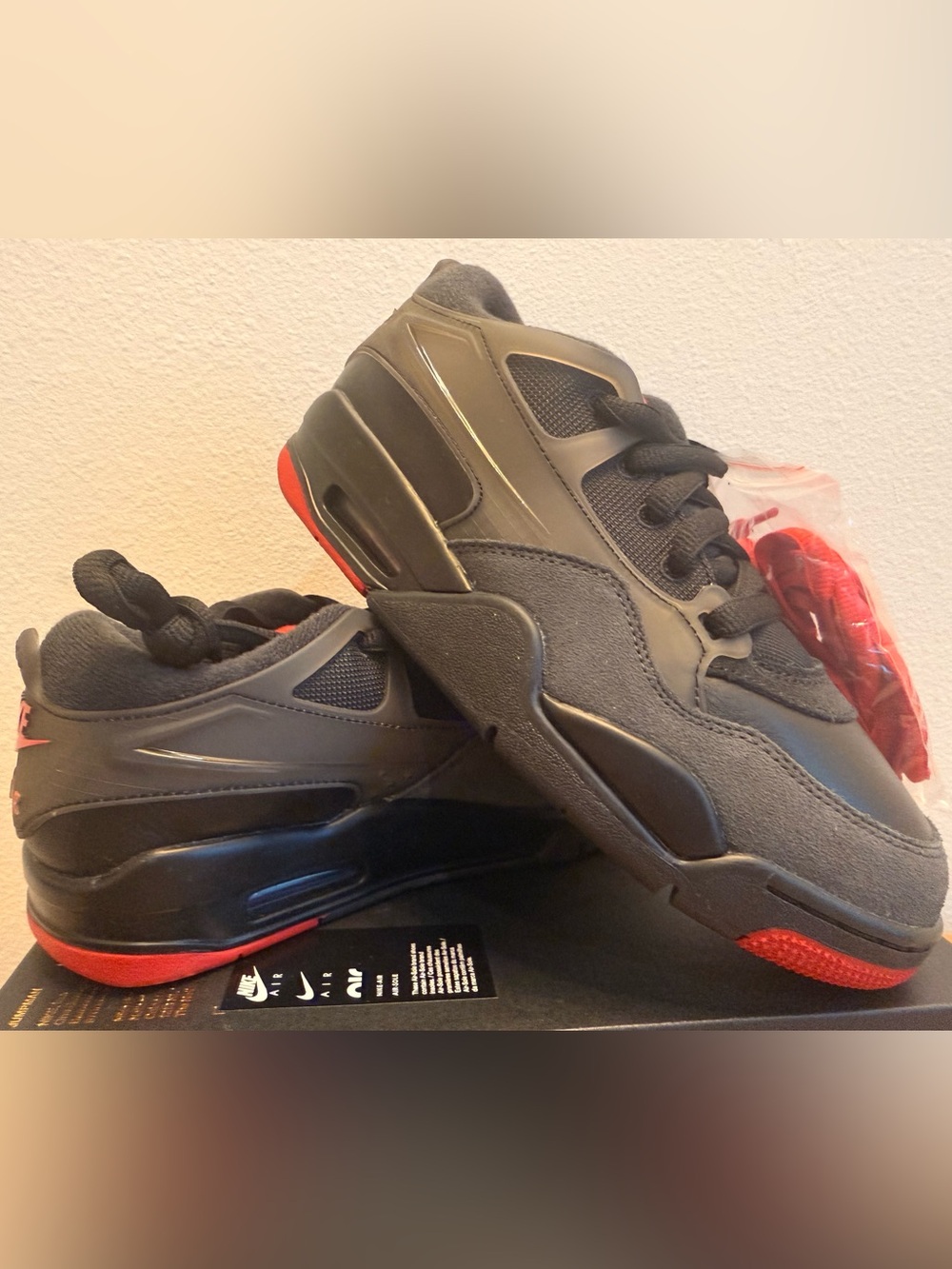 Nike Air Jordan 4 RM (GS) Black/Red Sneakers Size 5Y